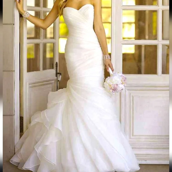Stella York | Dresses | Nwt Stella York Ivory Strapless Ruched Ruffled Mermaid  Wedding Gown | Poshmark